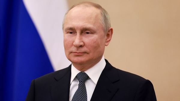 Путин в поздравлении с днем ДНР выразил уверенность в победе общими усилиями