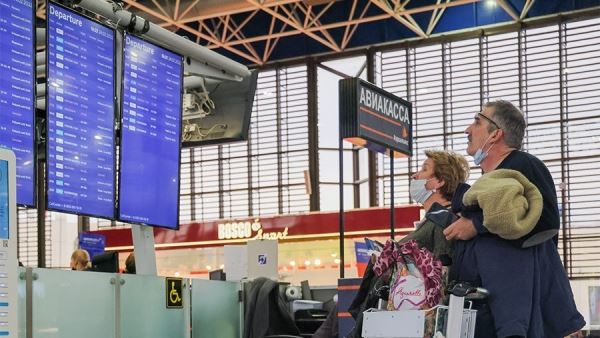 Росавиация продлила ограничение на полеты в аэропорты юга РФ
